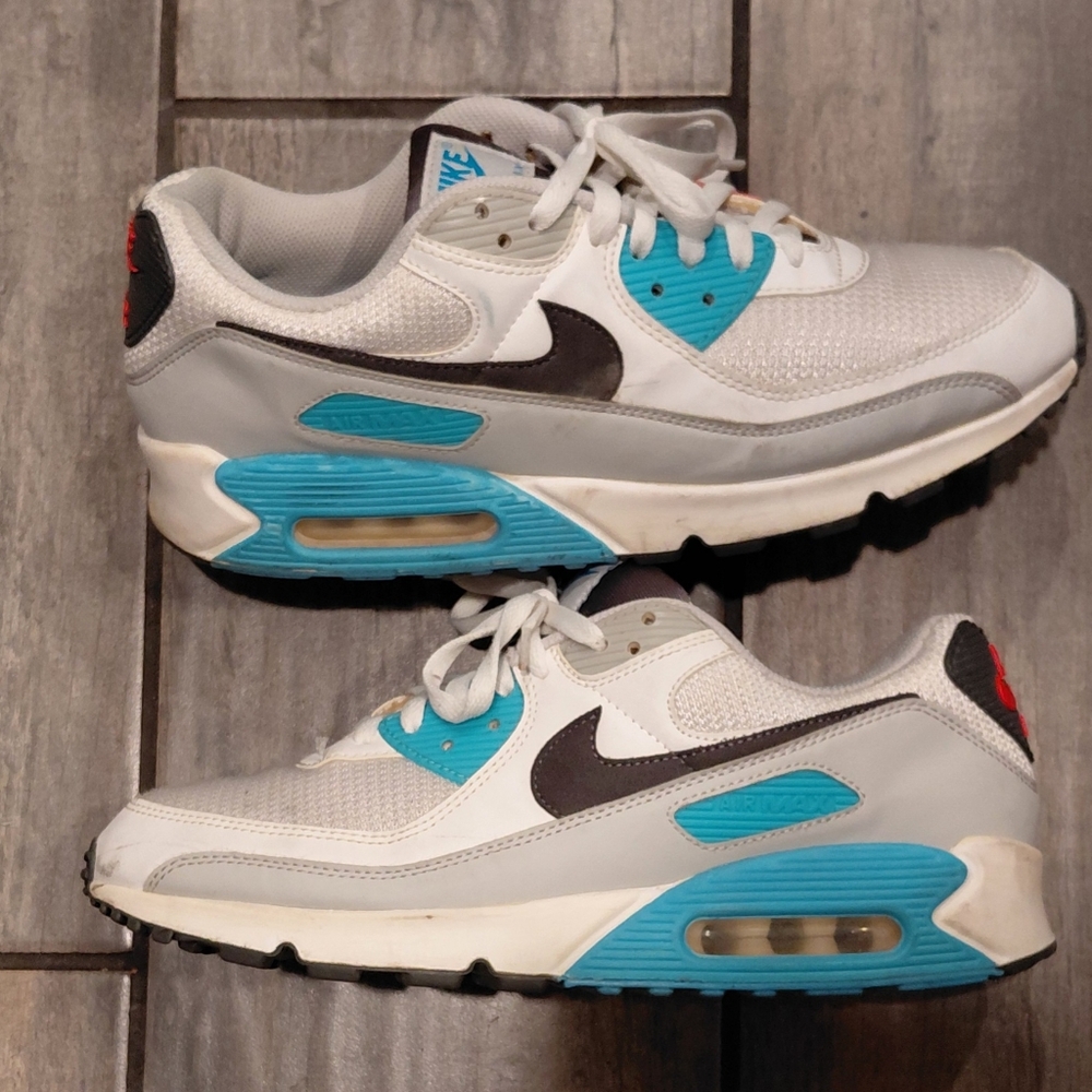 Nike Air Max 90